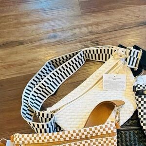 Stylish Woven Crossbody Bag with Striped Strap